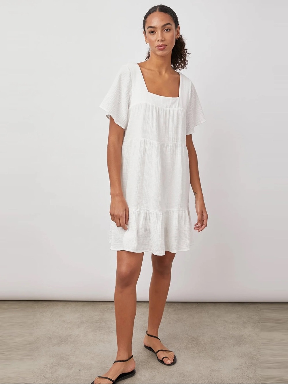 RAILS • Valentina dress in white short sleeve tiered cotton gauze Large